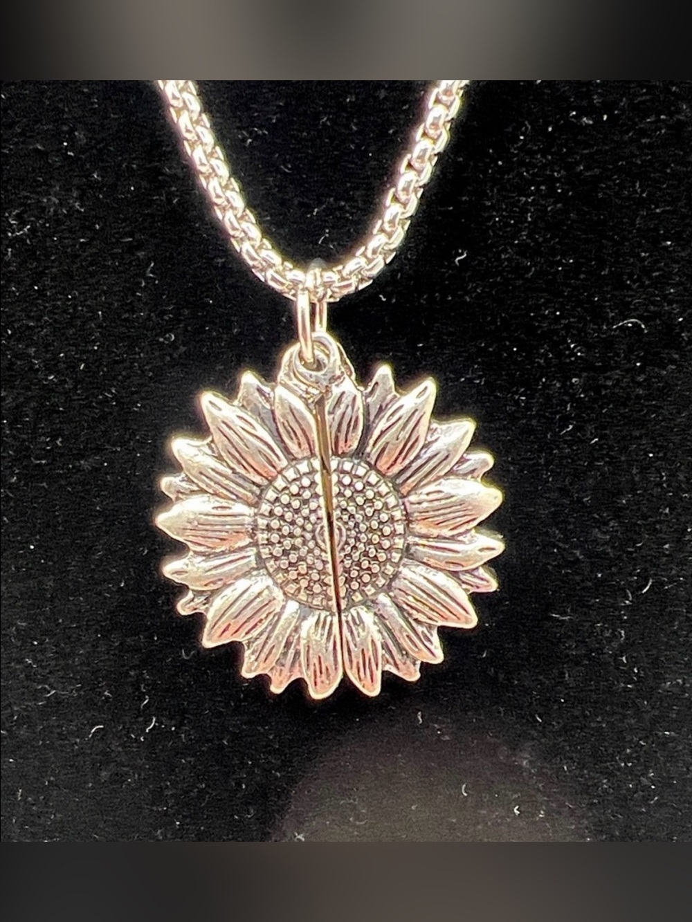 Plunder Silver Sunflower Pendant Necklace Opens to “You Are My Sunshine”